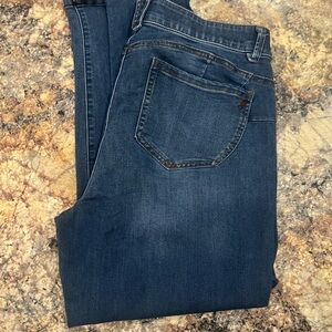 Women’s Blue Jeans
